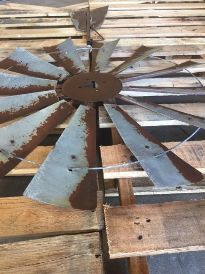 60 Inch Rustic Full Windmill Head WITH Large Rustic Tail