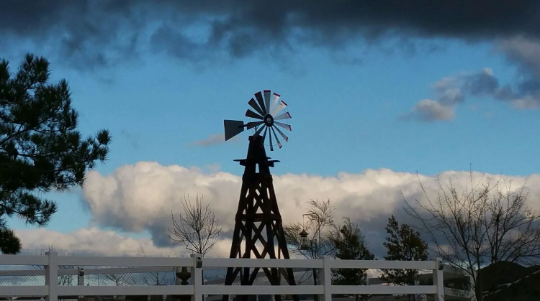 47 Inch Windmill Head and Tail Kit for 15 Foot Windmill Tower