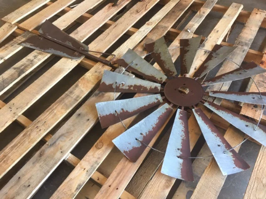 60 Inch Rustic Full Windmill Head WITH Large Rustic Tail